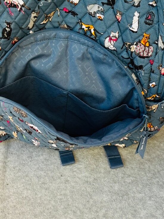 Vera Bradley Essential Large Backpack Blue Cat\'s Meow Zipper NWT Rear Strap main image 10